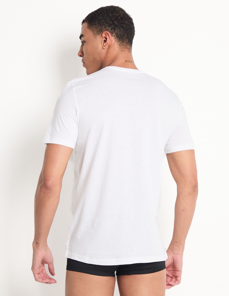 Set camiseta cuello V para hombre 2