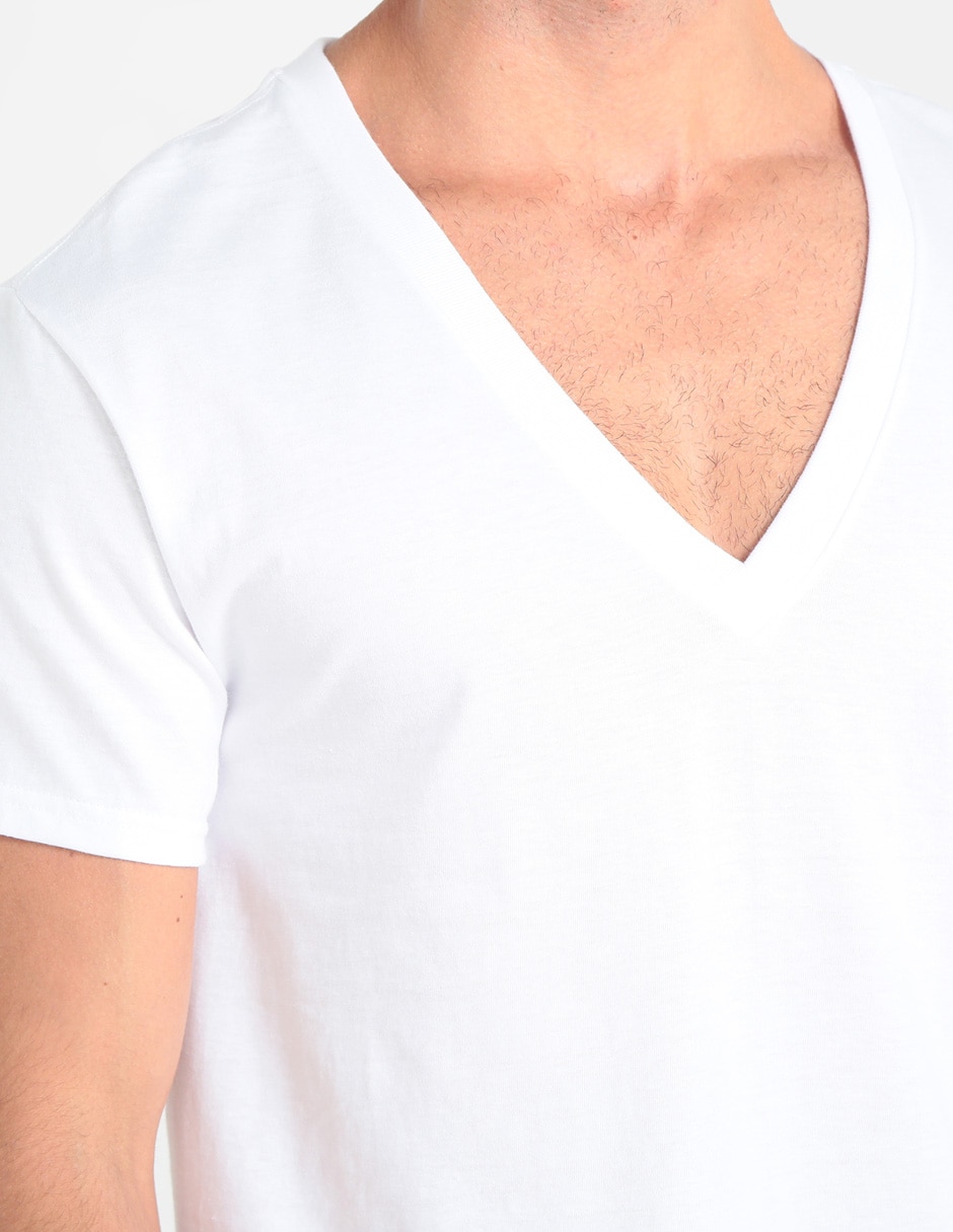 Camiseta cuello V para hombre 3