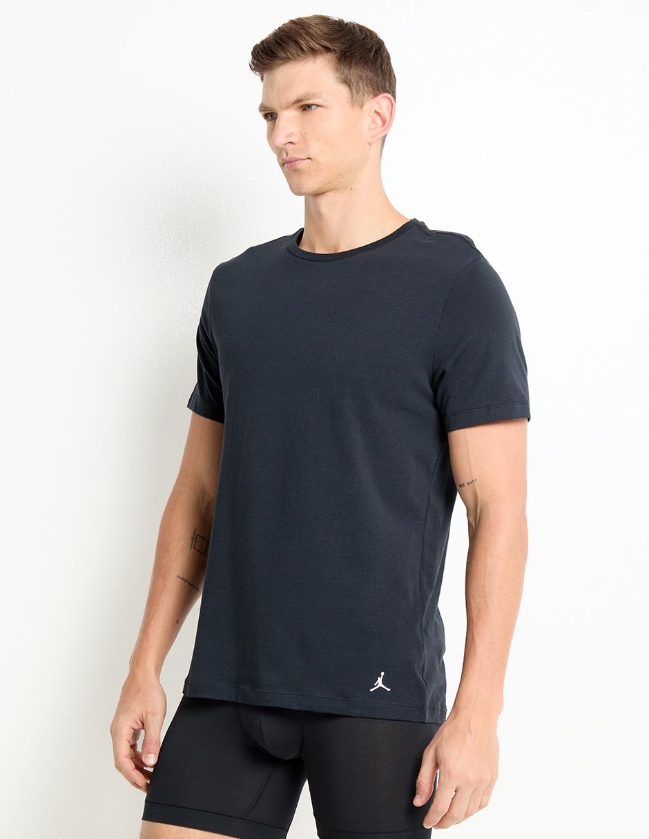 Set camiseta cuello redondo para hombre 3