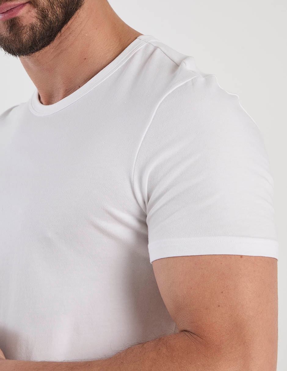 Set camiseta cuello redondo para hombre 4