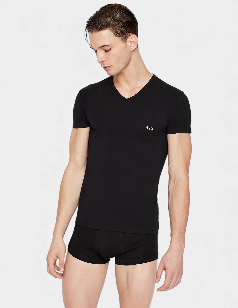 Set camiseta cuello V para hombre 2
