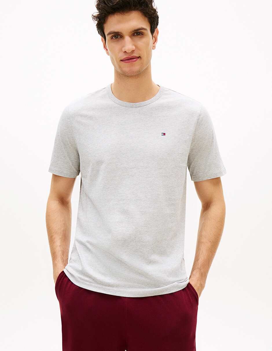Set camiseta cuello redondo para hombre 7