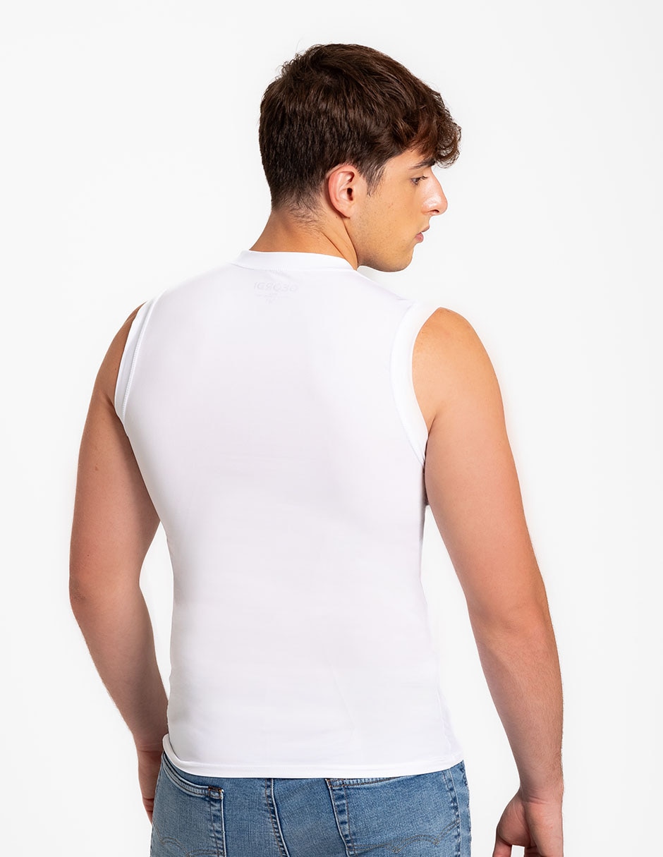 Camiseta cuello V para hombre 3